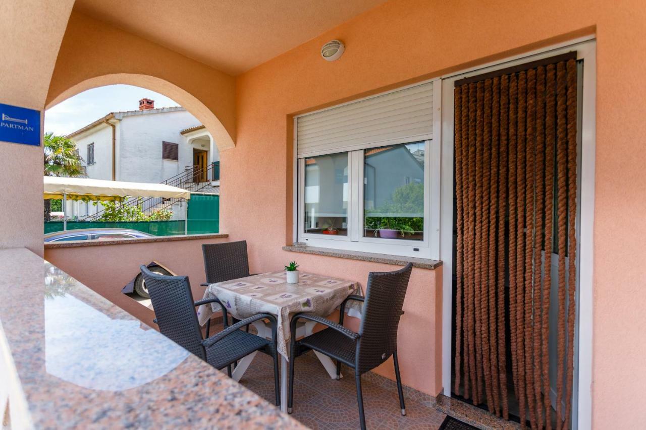 Holiday House Snjezana Krk Town Dış mekan fotoğraf