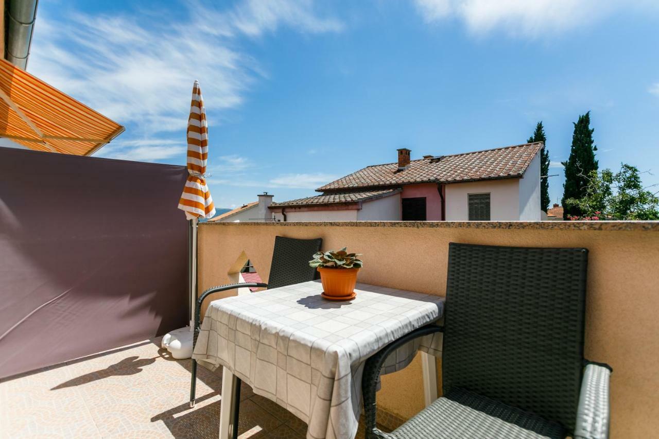 Holiday House Snjezana Krk Town Dış mekan fotoğraf