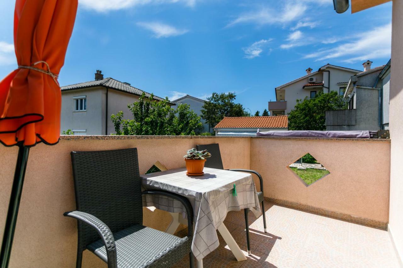 Holiday House Snjezana Krk Town Dış mekan fotoğraf